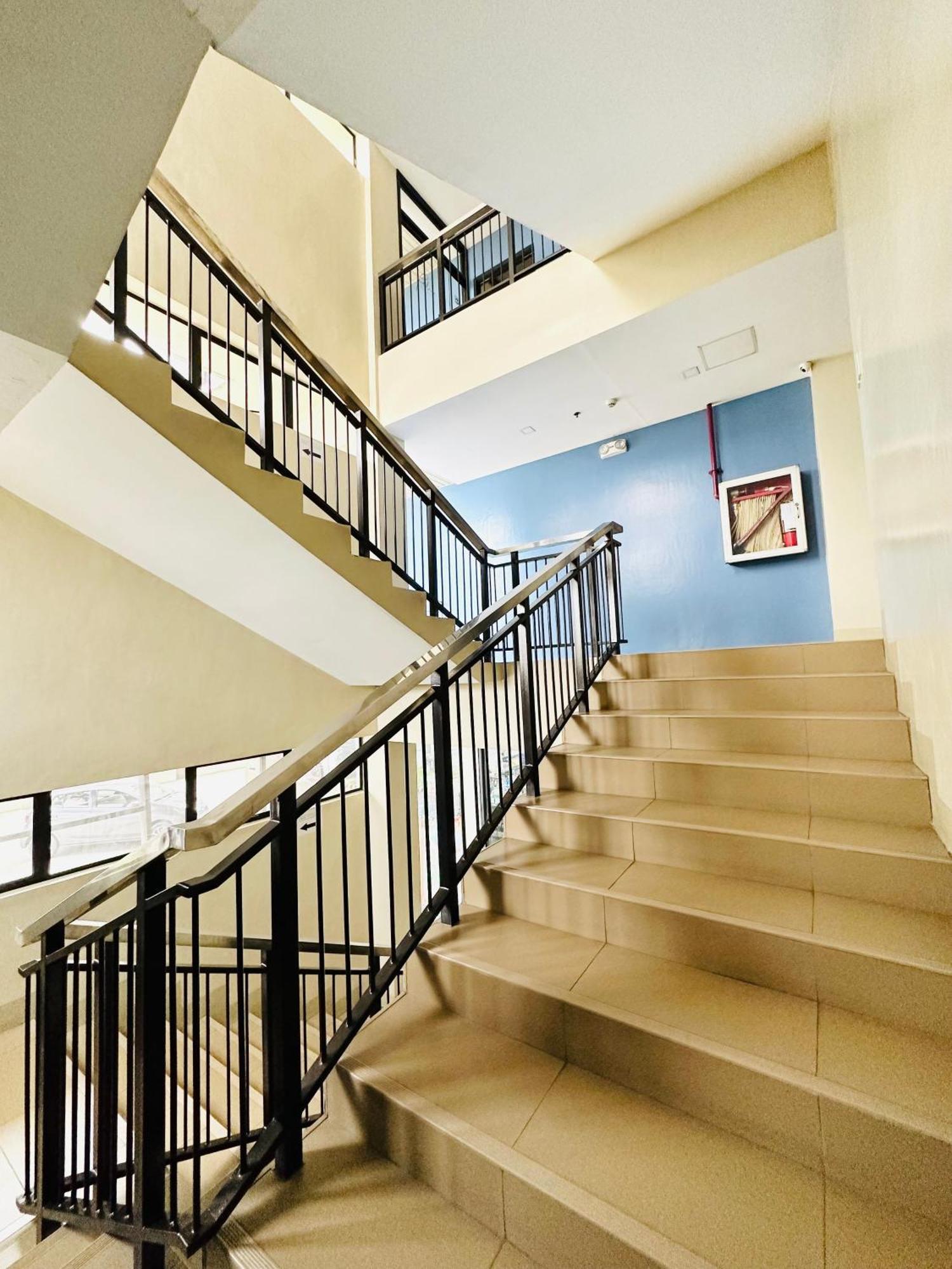Felix Residences Cebu Exterior photo