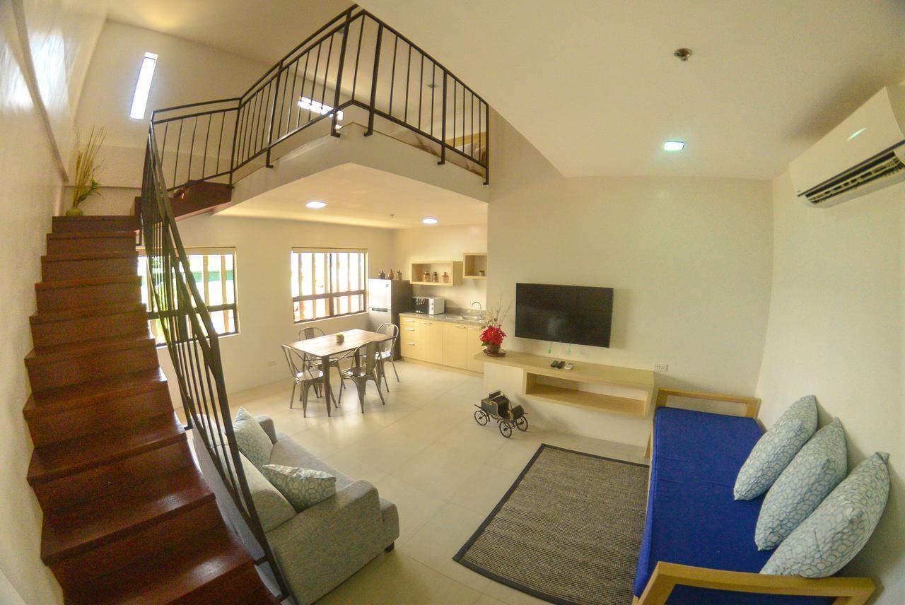 Felix Residences Cebu Exterior photo