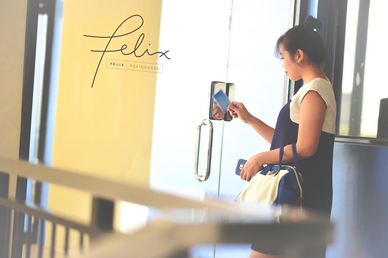 Felix Residences Cebu Exterior photo